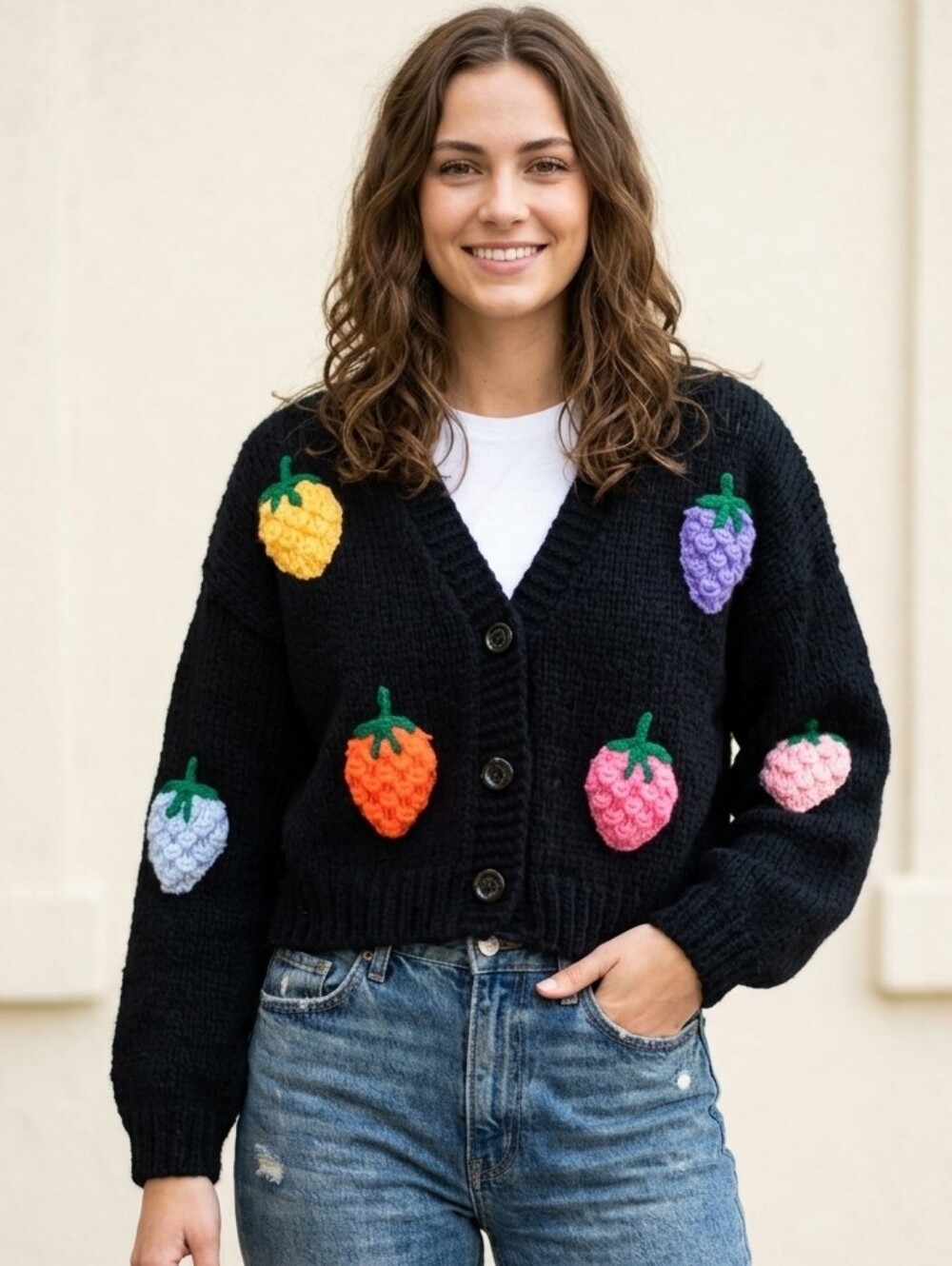 DREAMERS by Debut Fruit Embroidered Chunky Knit S Cardigan Sweater Crop V Black